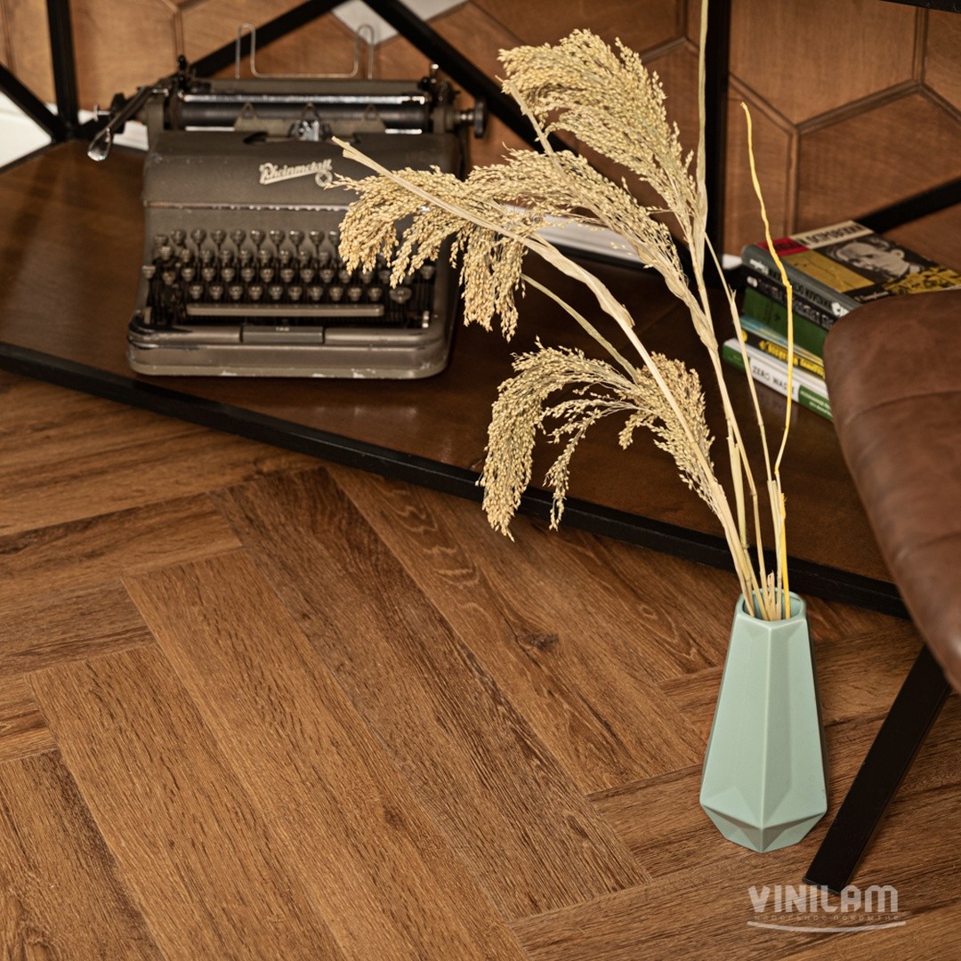 SPC ламинат VINILAM PARQUET HERRINGBONE 4V 43кл Паркет Де Вилль IS11210