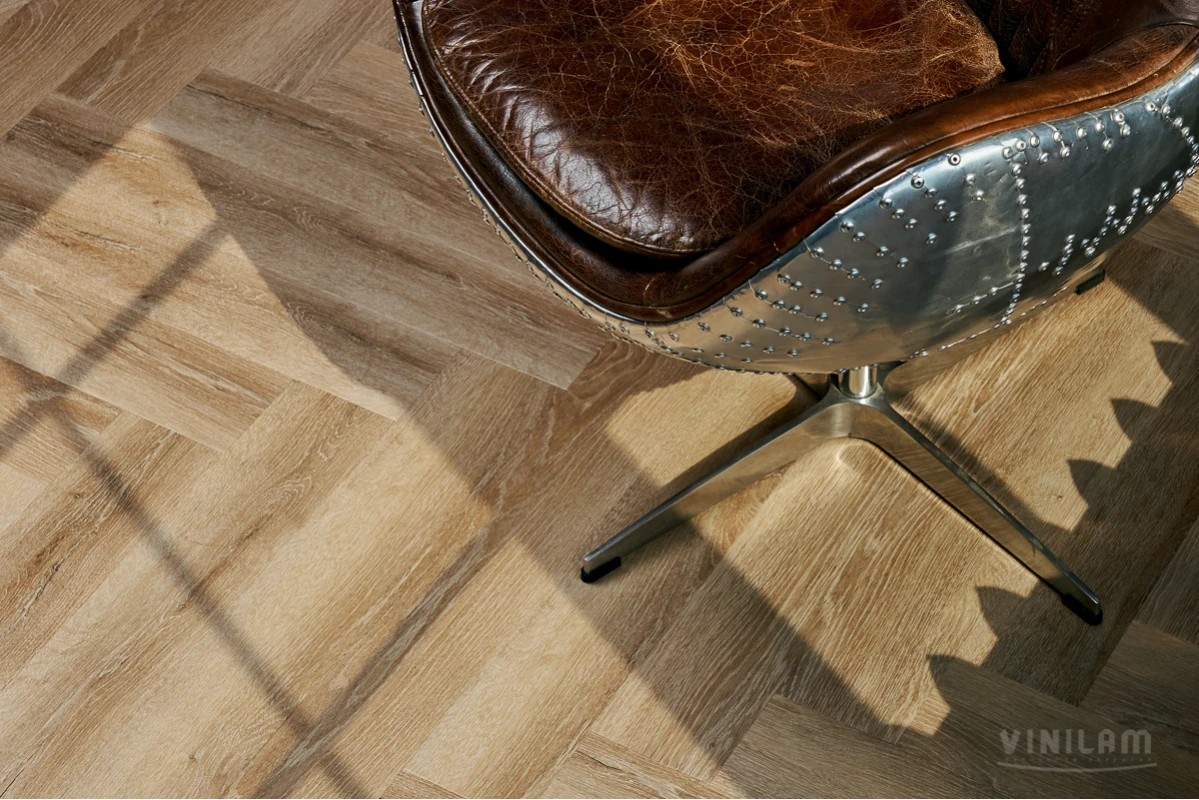 LVT ламинат VINILAM Parquet Herringbone Glue 43кл IS11166 Паркет Классический Glue